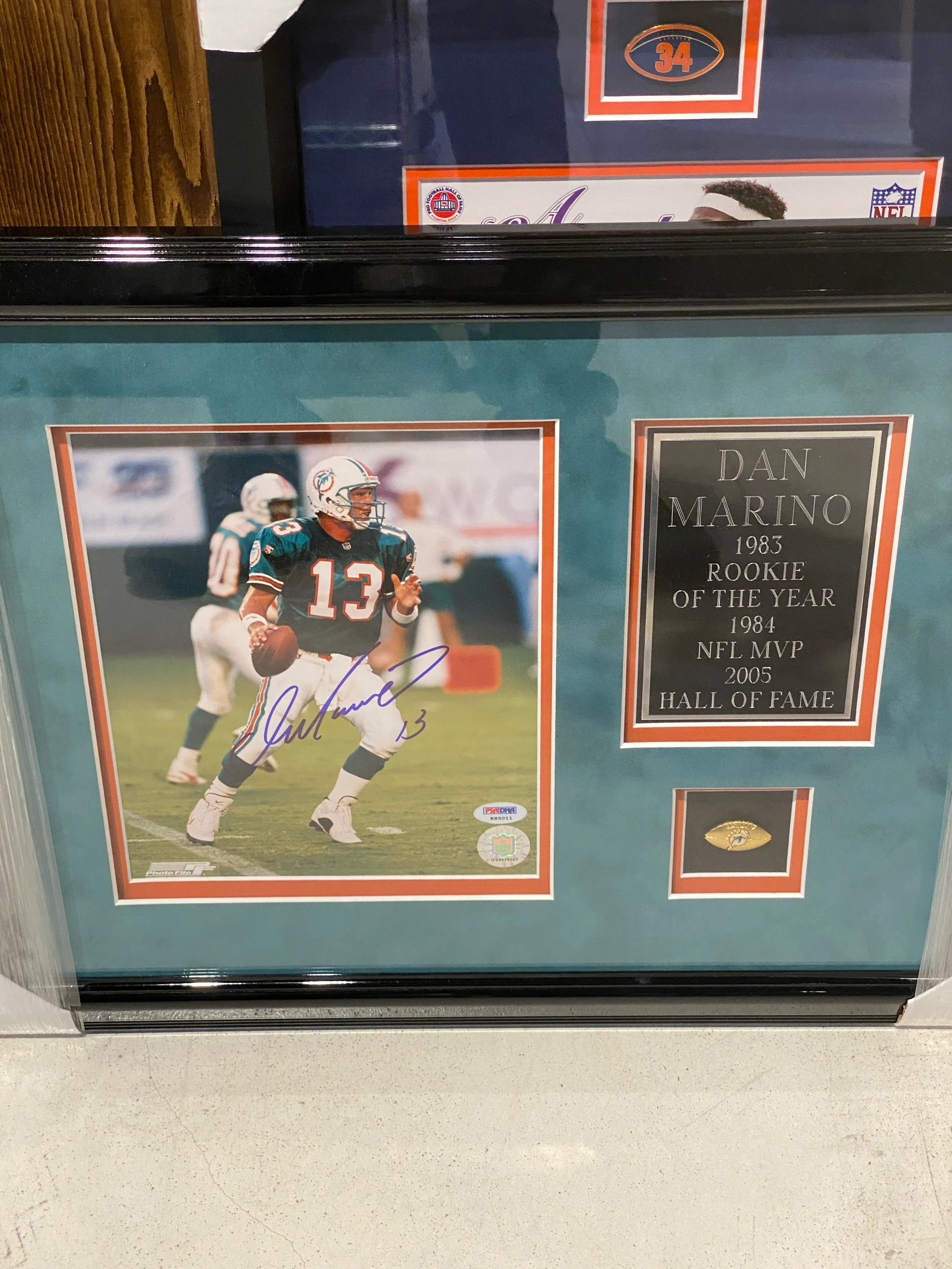 Signed Dan Marino Frame